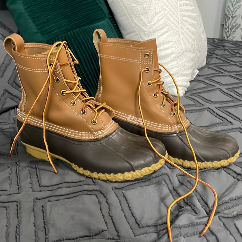 LL BEAN BOOTS
